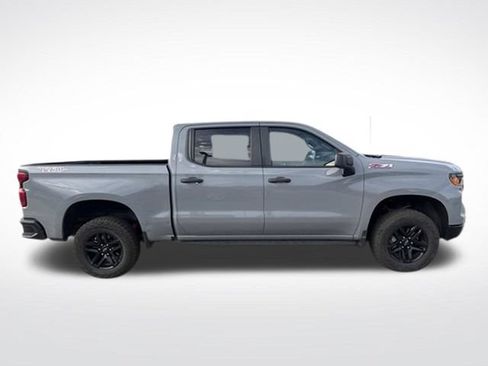 Used 2024 Chevrolet Silverado 1500 Custom Trail Boss AWD/4WD image 4