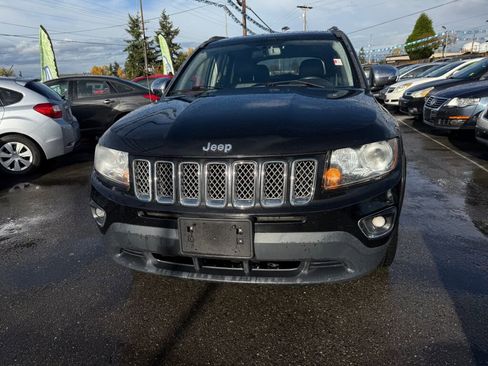 Used 2014 Jeep Compass Limited image 2