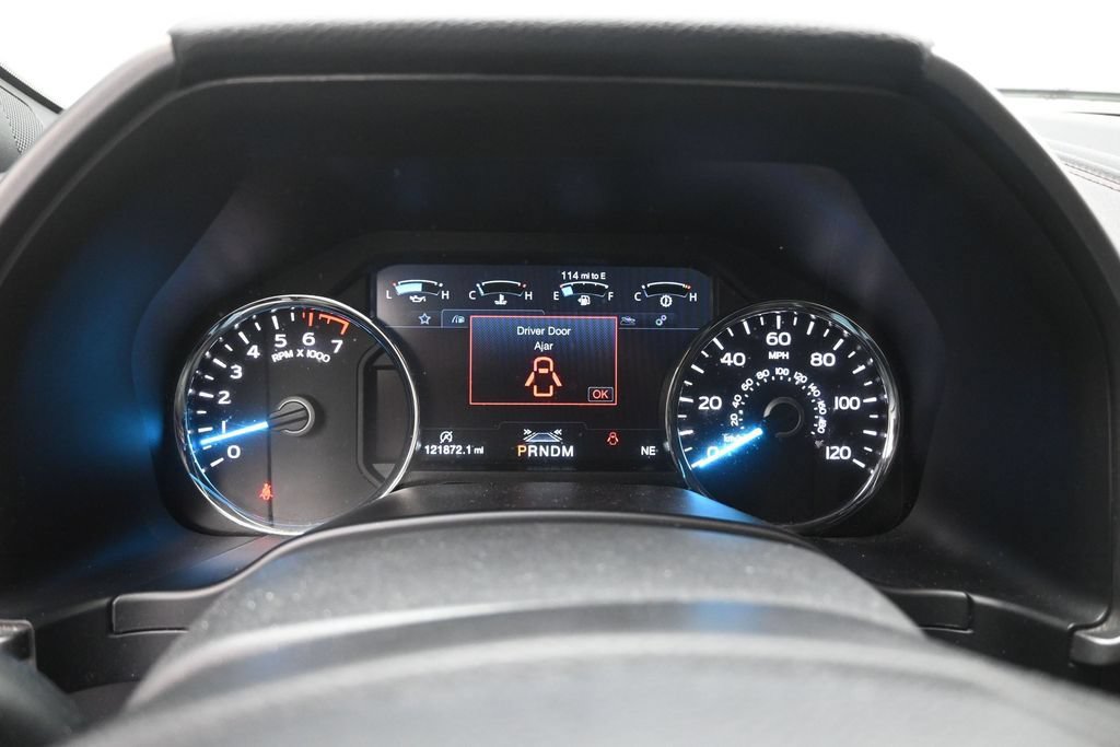 Used 2020 Ford F150 Platinum w/ Equipment Group 701A Luxury AWD/4WD image 3