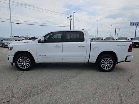 Used 2021 RAM 1500 Laramie AWD/4WD image 4