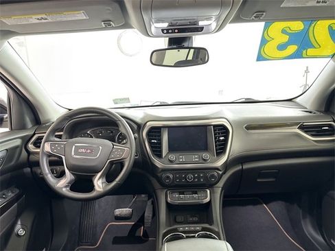 Used 2023 GMC Acadia AT4 image 33