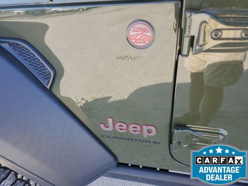 Used 2023 Jeep Gladiator Rubicon w/ LED Lighting Group image 42