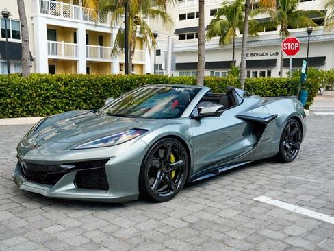 Used 2024 Chevrolet Corvette Z06 w/ Stealth Interior Trim Package image 9