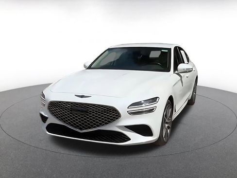 Used 2025 Genesis G70 2.5T AWD/4WD image 7