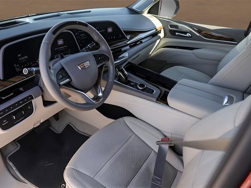 Used 2024 Cadillac Escalade Premium Luxury Platinum w/ Heavy-Duty Trailer Package image 11