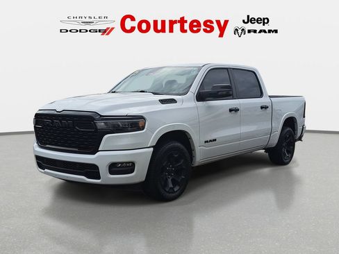 Used 2025 RAM 1500 Big Horn AWD/4WD image 8