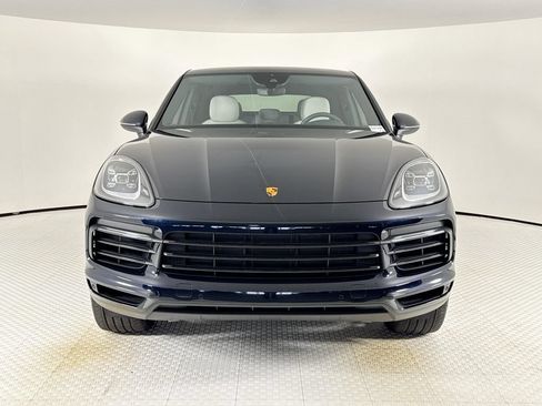 Certified 2023 Porsche Cayenne Coupe AWD/4WD image 18