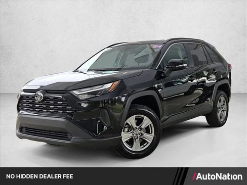 Used 2024 Toyota RAV4 XLE FWD image 1