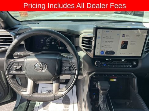 Used 2025 Toyota Tundra Limited AWD/4WD image 5