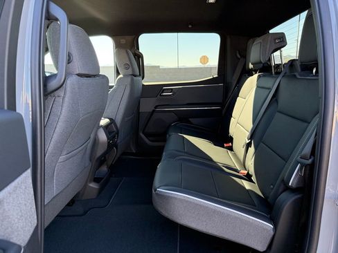 New 2026 GMC Sierra EV Elevation image 15