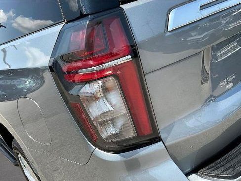 Used 2023 Chevrolet Suburban High Country RWD image 36