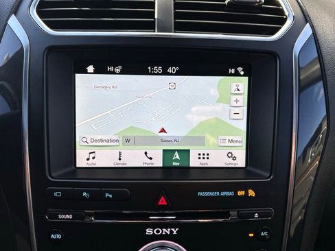 Used 2018 Ford Explorer Limited w/ Equipment Group 301A image 35