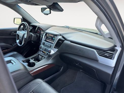 Used 2018 GMC Yukon SLT w/ HD Trailering Package RWD image 15