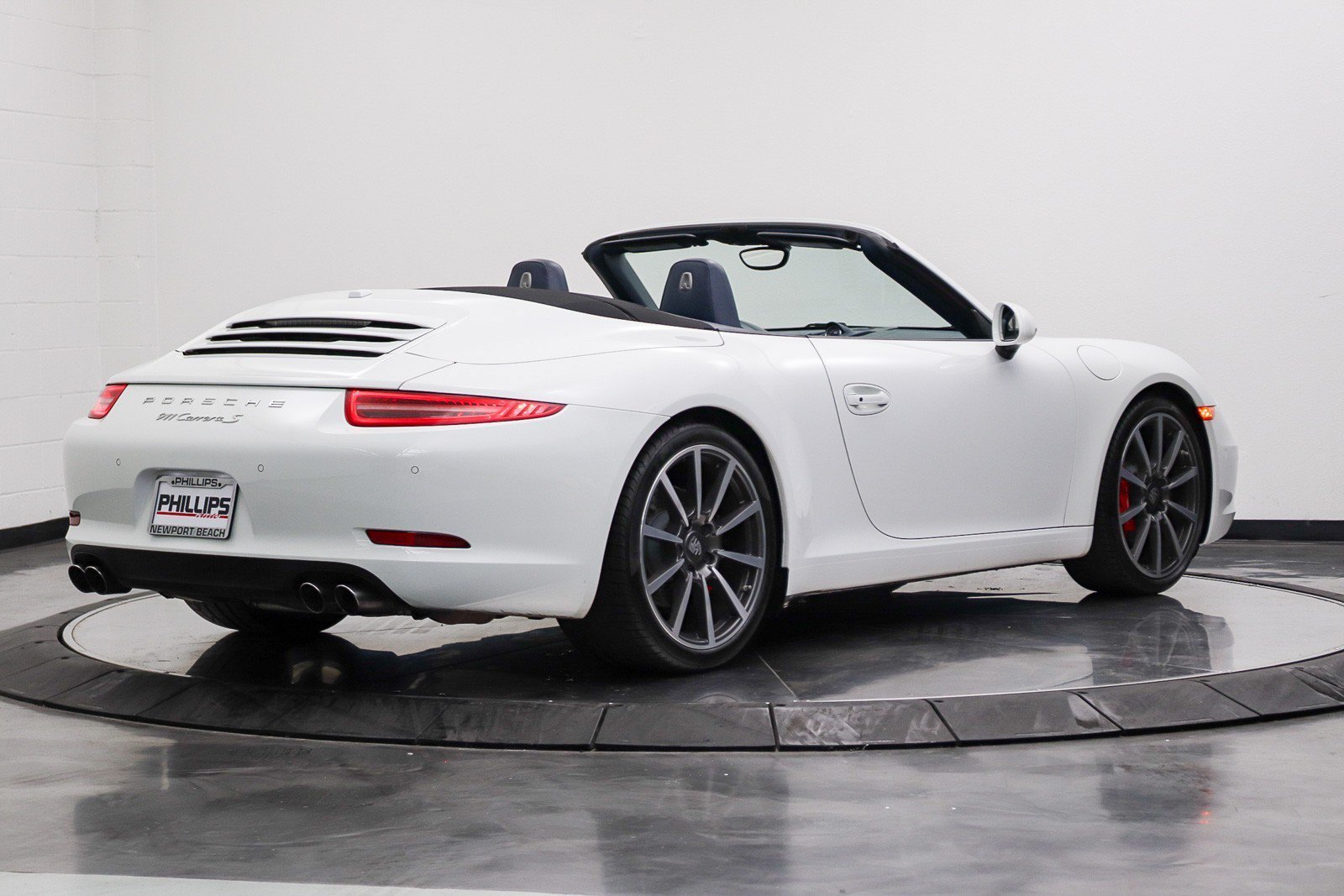 Used 2013 Porsche 911 Carrera S RWD image 13