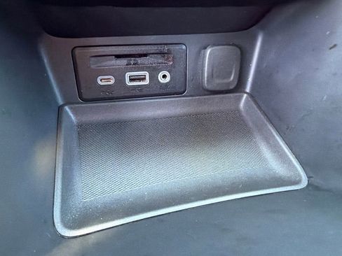 Used 2020 GMC Terrain SLT w/ Preferred Package image 32