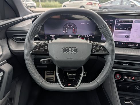 New 2026 Audi SQ5 Premium Plus AWD/4WD image 9