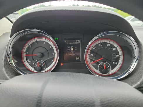 Used 2013 Dodge Durango Crew RWD image 13