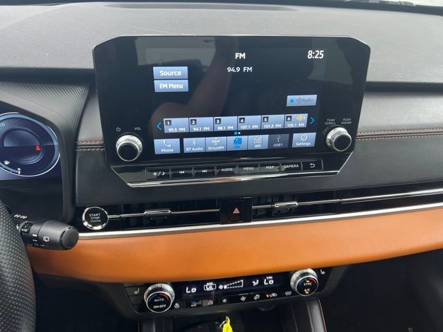 Used 2022 Mitsubishi Outlander SEL AWD/4WD image 16