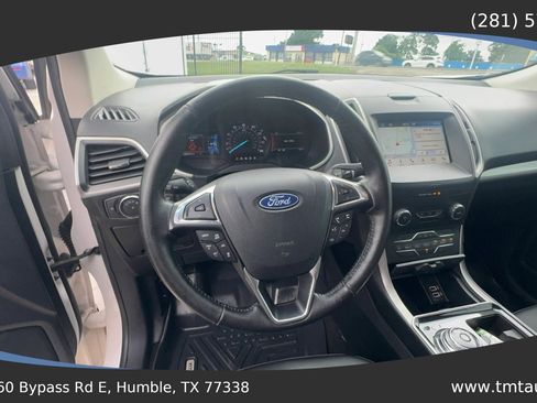 Used 2019 Ford Edge SEL w/ Equipment Group 201A FWD image 9