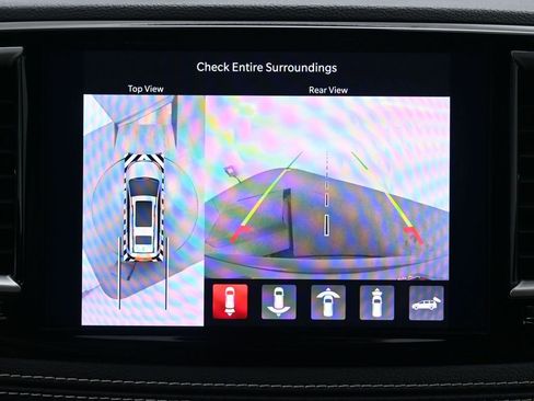 Used 2022 Chrysler Pacifica Touring-L w/ Uconnect Theater Family Group image 31