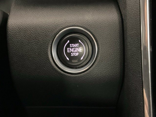 Used 2025 GMC Acadia Elevation w/ Elevation Premium Package FWD image 17