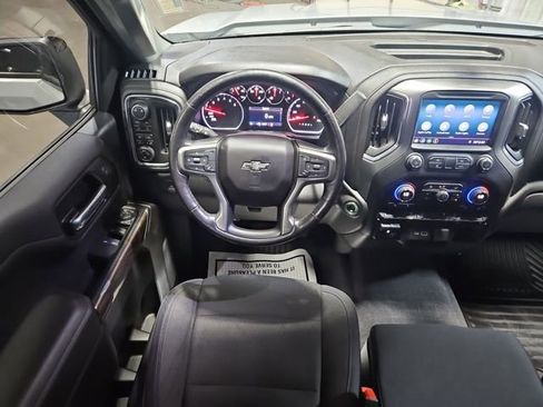 Used 2019 Chevrolet Silverado 1500 RST image 14