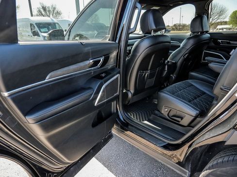 Used 2024 Kia Telluride EX X-Line AWD/4WD image 26