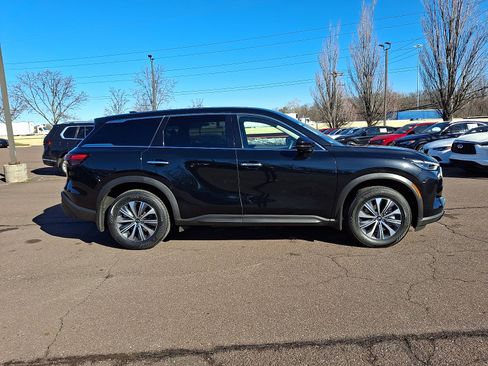 Certified 2025 INFINITI QX60 Pure image 7