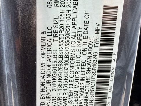 Certified 2025 Honda Pilot Touring image 22
