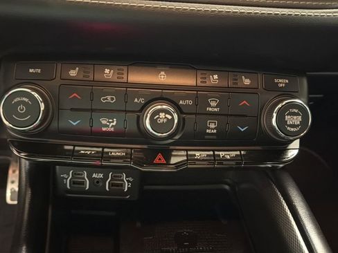 Used 2021 Dodge Durango SRT w/ Black Package AWD/4WD image 21