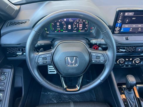 Used 2024 Honda Accord Sport image 14
