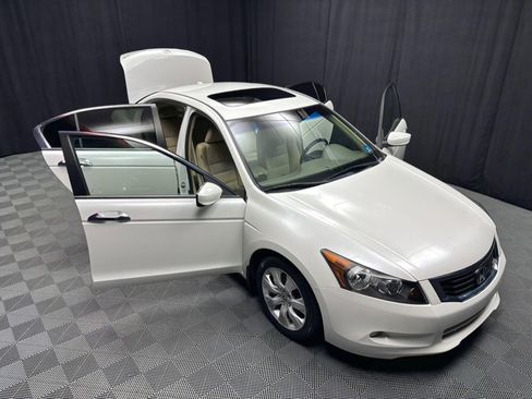 Used 2010 Honda Accord EX-L image 21