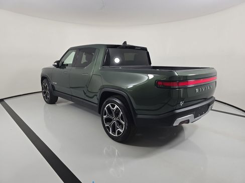 Used 2023 Rivian R1T Adventure AWD/4WD image 3