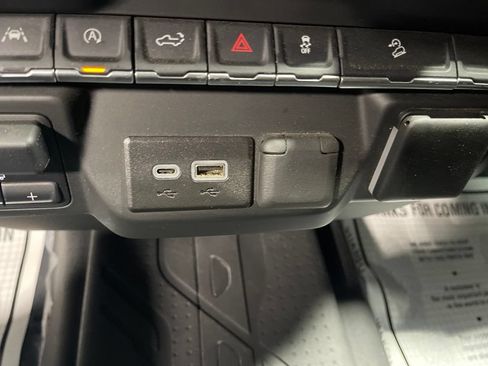 Used 2023 Chevrolet Silverado 1500 Custom Trail Boss AWD/4WD image 33