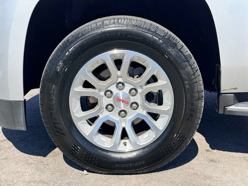 Used 2018 GMC Yukon XL SLT RWD image 28