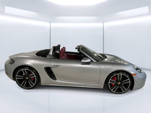 Certified 2025 Porsche 718 Boxster S RWD image 10