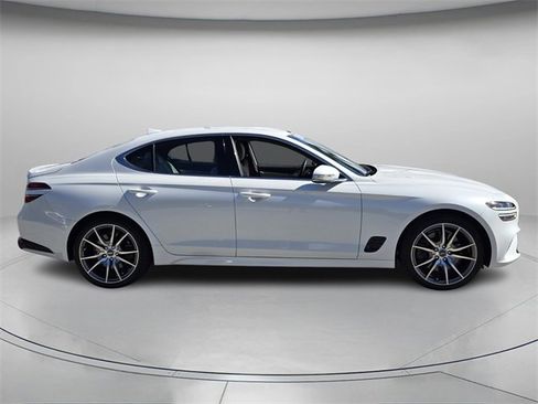 Certified 2023 Genesis G70 3.3T image 4