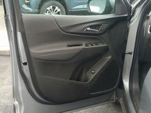 Used 2024 Chevrolet Equinox RS AWD/4WD image 19