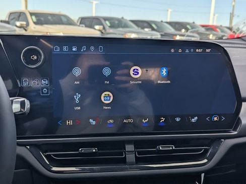 New 2026 Chevrolet Equinox EV RS image 18