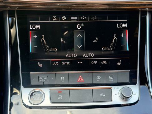 Used 2023 Audi Q7 2.0T Premium w/ Towing Package AWD/4WD image 36