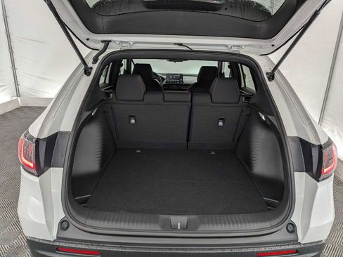 Used 2025 Honda HR-V Sport image 33