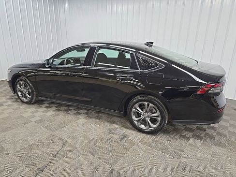 Used 2024 Honda Accord EX image 4