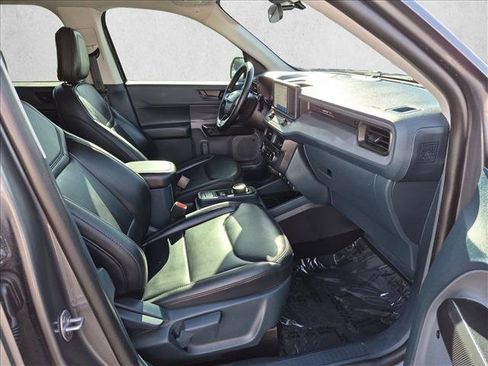 Used 2024 Ford Maverick Lariat w/ Black Appearance Package FWD image 22