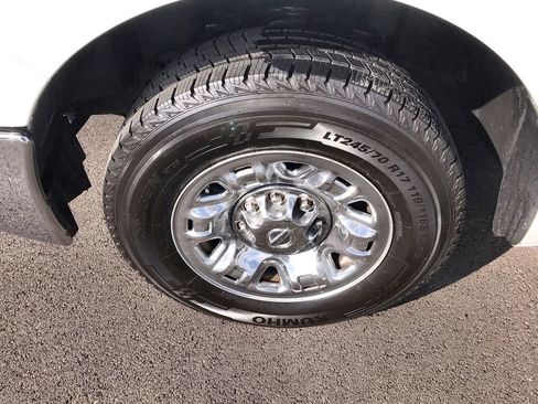 Used 2016 Nissan NV 3500 SL image 10