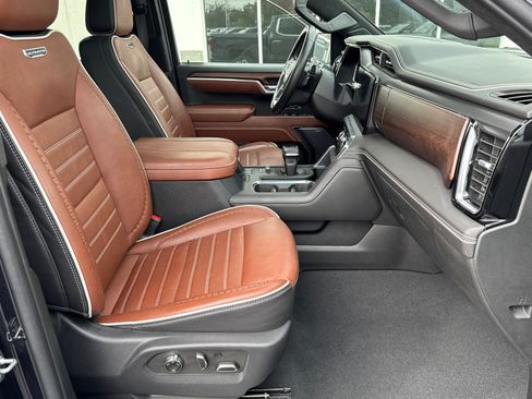 Certified 2023 GMC Sierra 1500 Denali Ultimate AWD/4WD image 15