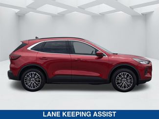 New 2025 Ford Escape SE video 3