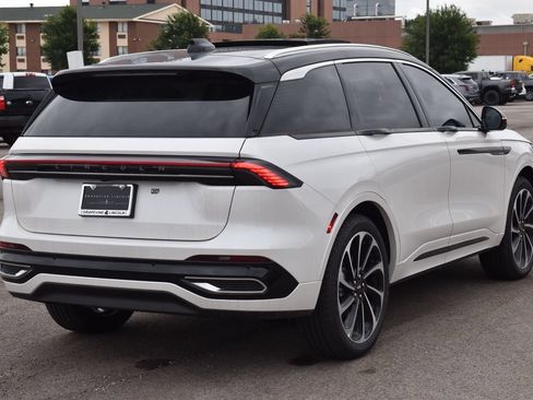 New 2026 Lincoln Nautilus Black Label AWD/4WD image 7