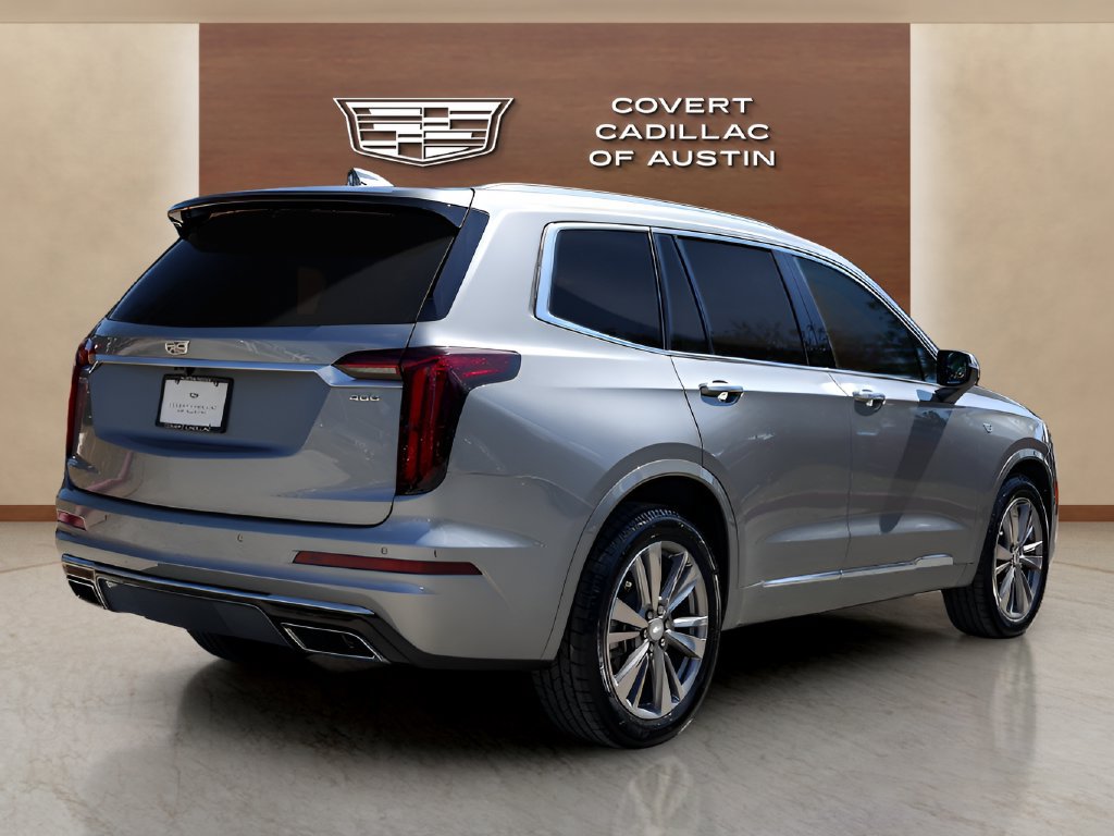 Certified 2025 Cadillac XT6 Premium Luxury FWD image 4