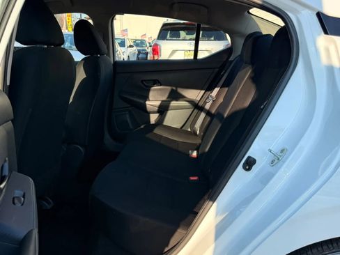 Used 2025 Nissan Sentra S image 13