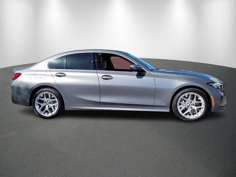 Used 2026 BMW 330i xDrive Sedan w/ Premium Package image 8